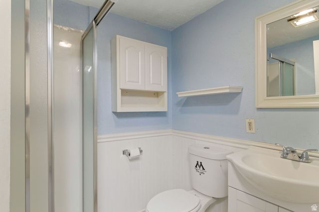 5188 S 300 EAST ST, Washington Terrace, UT 84405
