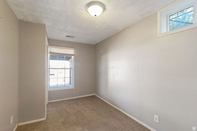 5188 S 300 EAST ST, Washington Terrace, UT 84405