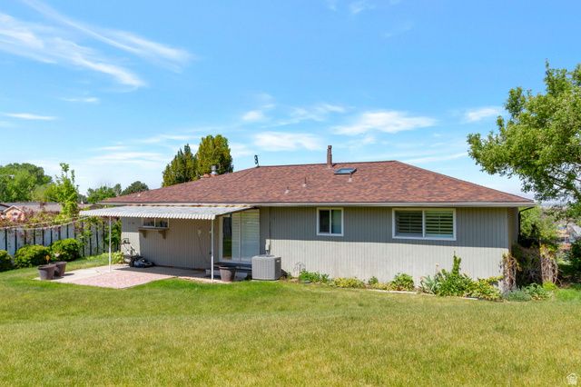 5188 S 300 EAST ST, Washington Terrace, UT 84405
