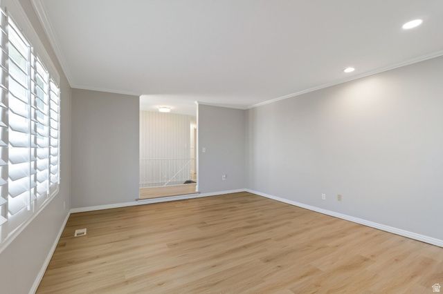 5188 S 300 EAST ST, Washington Terrace, UT 84405