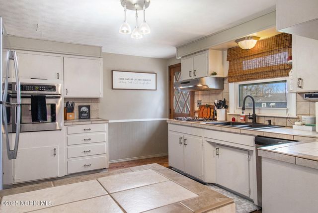 15166 County Road D50, Bryan, OH 43506