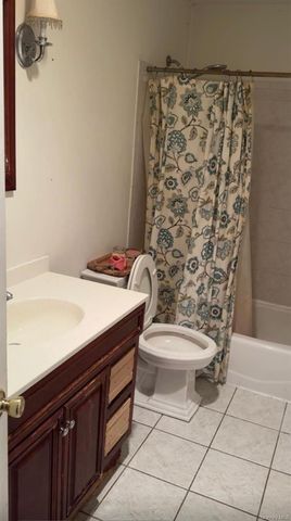 43 N Cozine Road, Manorville, NY 11949