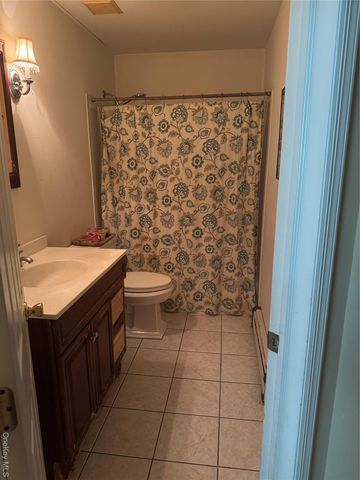 43 N Cozine Road, Manorville, NY 11949