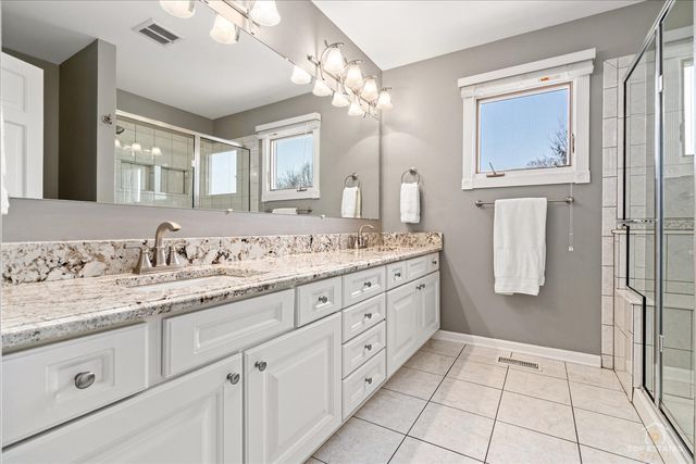 1894 Maine Drive, Elk Grove Village, IL 60007