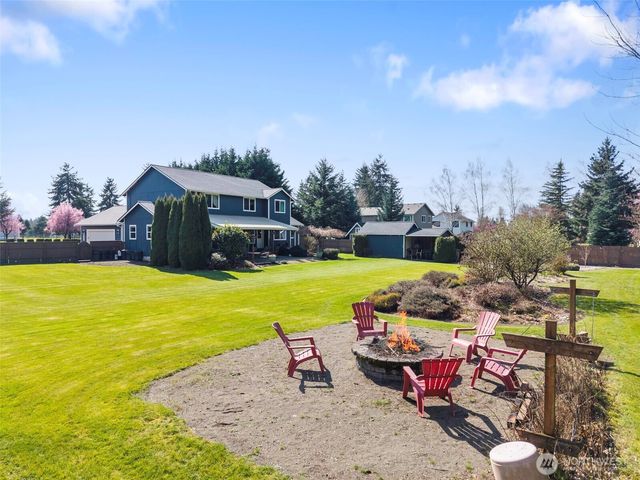 8910 Lavaliere Meadows Lane SW, Rochester, WA 98579