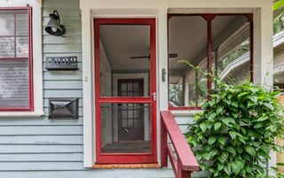 1002 E CRENSHAW STREET, Tampa, FL 33604