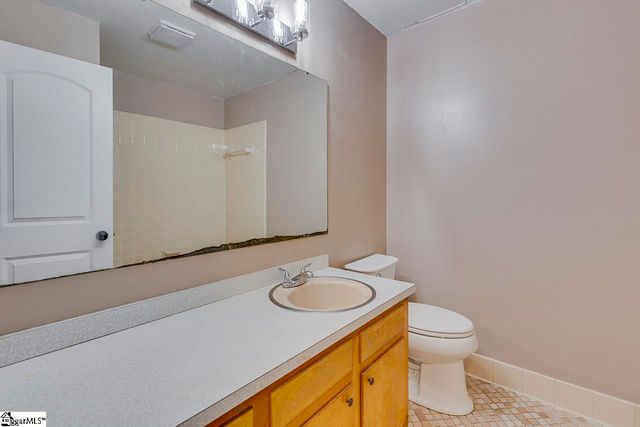 329 Wash Lesley Road, Pickens, SC 29671