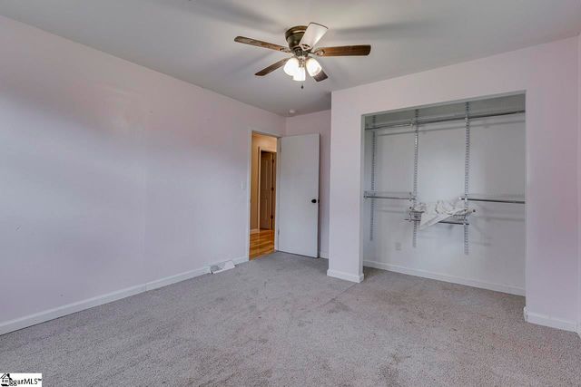 329 Wash Lesley Road, Pickens, SC 29671