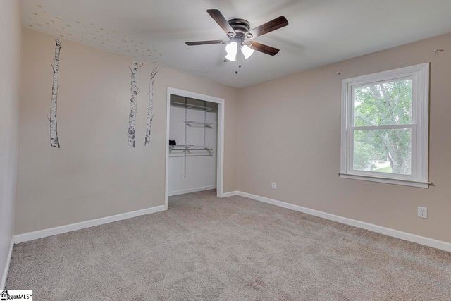 329 Wash Lesley Road, Pickens, SC 29671
