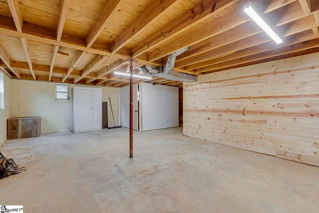 329 Wash Lesley Road, Pickens, SC 29671