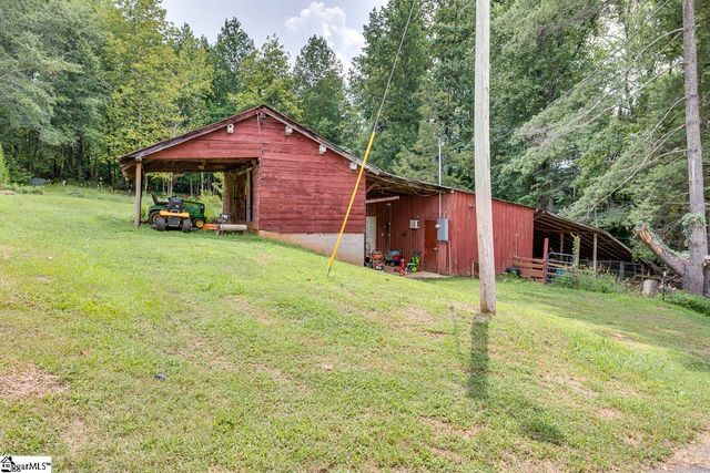 329 Wash Lesley Road, Pickens, SC 29671