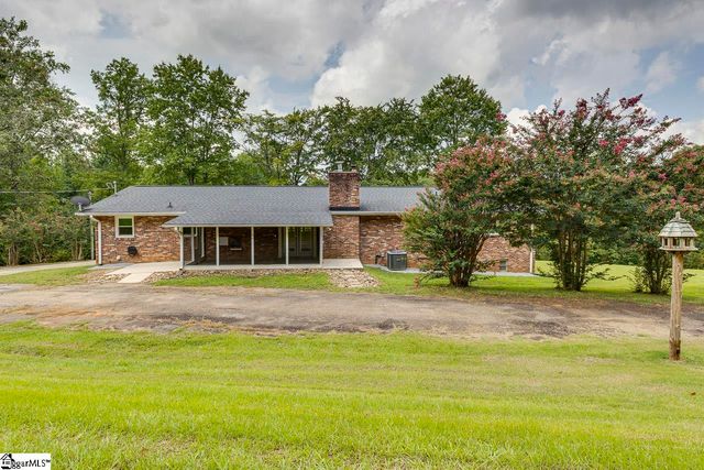 329 Wash Lesley Road, Pickens, SC 29671