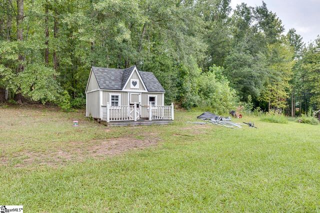 329 Wash Lesley Road, Pickens, SC 29671