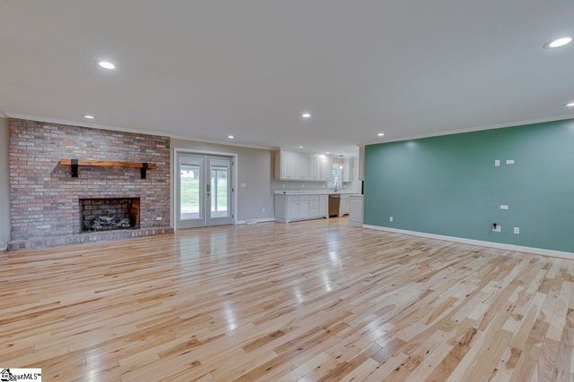 329 Wash Lesley Road, Pickens, SC 29671