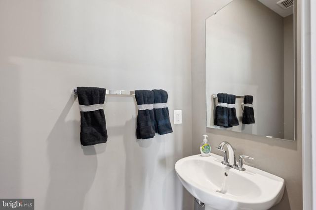 3012 EARLY HARVEST AVE, Upper Marlboro, MD 20774