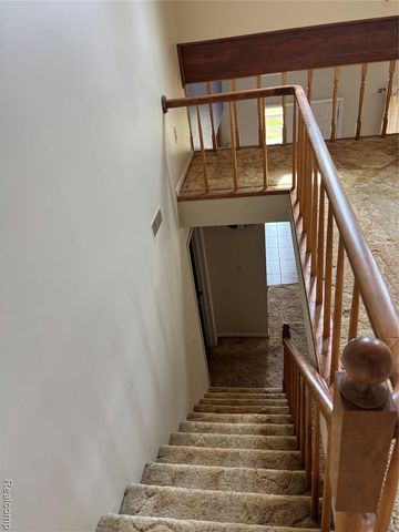 885 Lake Forest Drive, Lapeer, MI 48446