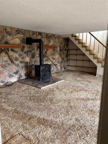 885 Lake Forest Drive, Lapeer, MI 48446