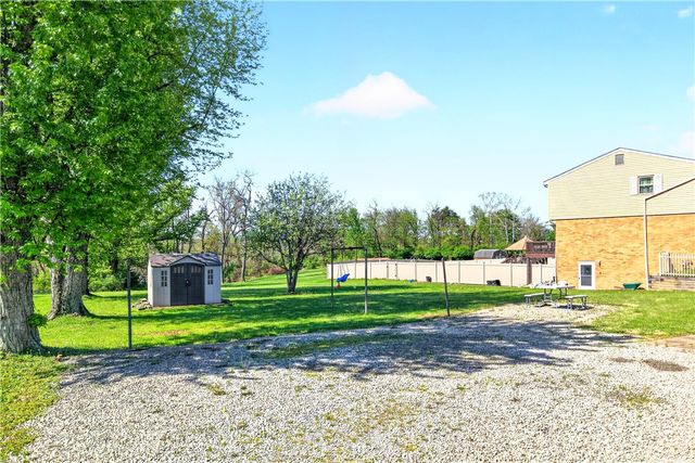 12296 LONGVIEW DRIVE, North Huntingdon, PA 15642