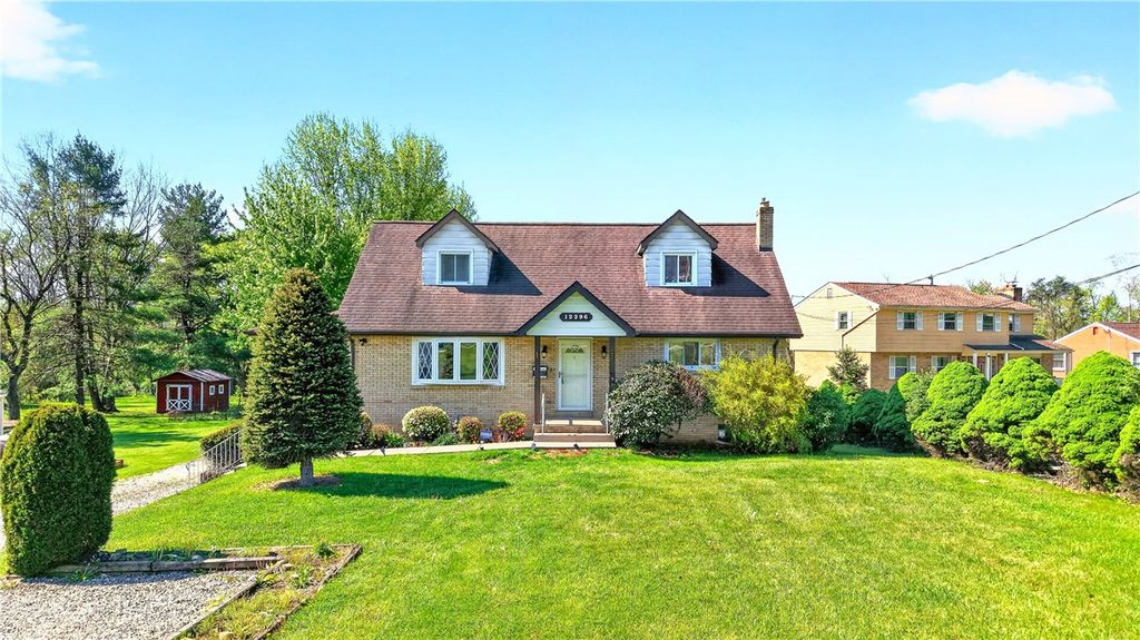 12296 LONGVIEW DRIVE, North Huntingdon, PA 15642