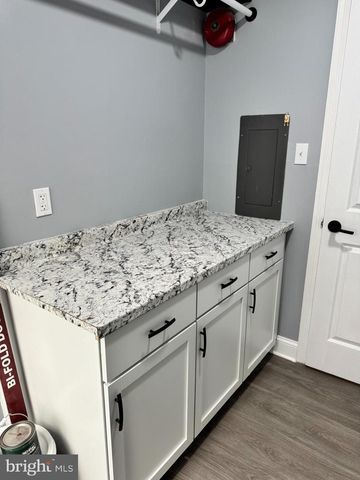 1 SAMUEL HUNTINGTON BLDG, Turnersville, NJ 08012