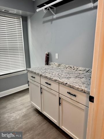 1 SAMUEL HUNTINGTON BLDG, Turnersville, NJ 08012