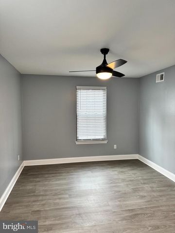 1 SAMUEL HUNTINGTON BLDG, Turnersville, NJ 08012