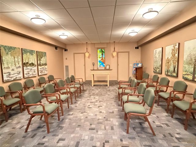 21800 Morley Avenue 1203, Dearborn, MI 48124
