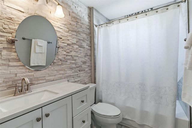 484 KETTERING ROAD, Deltona, FL 32725