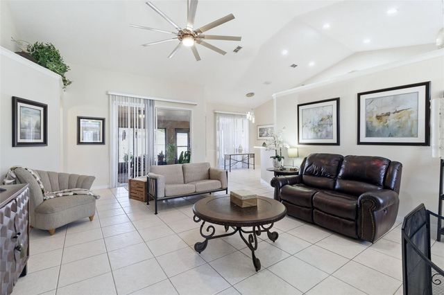 484 KETTERING ROAD, Deltona, FL 32725