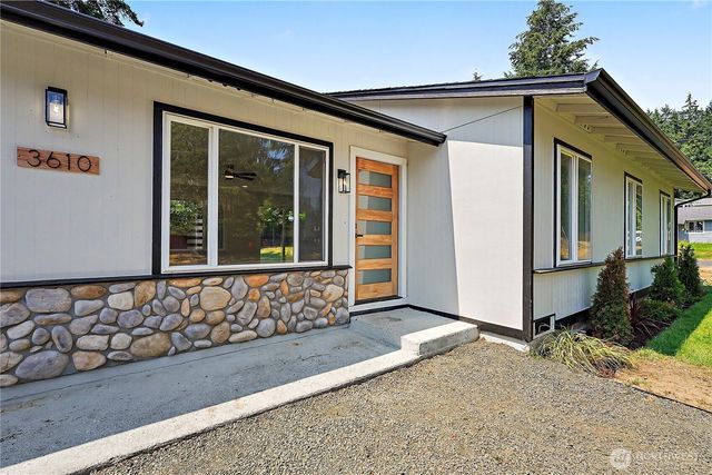 3610 Branson Dr SE, Port Orchard, WA 98366