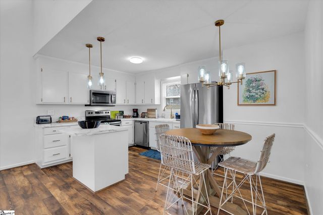 104 Parkstone Drive, Greenville, SC 29609