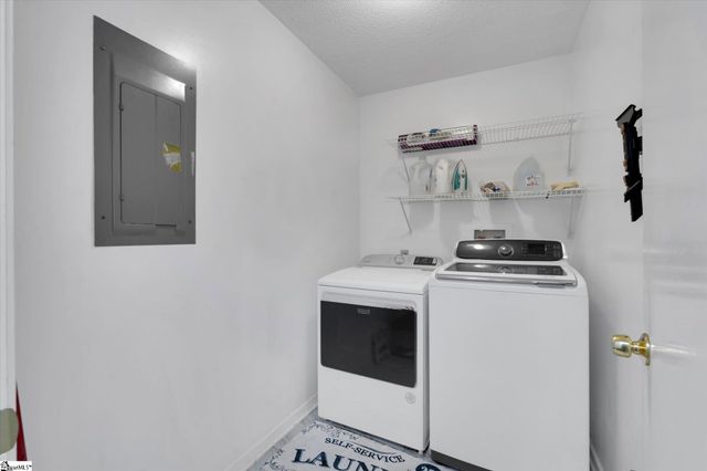 104 Parkstone Drive, Greenville, SC 29609