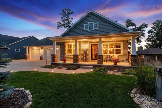 5011 EDGEWATER BEACH ROAD, Green Bay, WI 54311