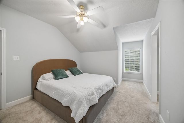 2119 Misty River Trail, Kingwood, TX 77345