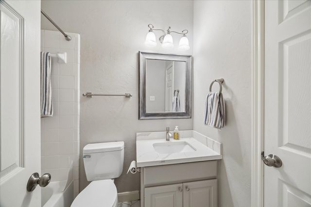 2119 Misty River Trail, Kingwood, TX 77345