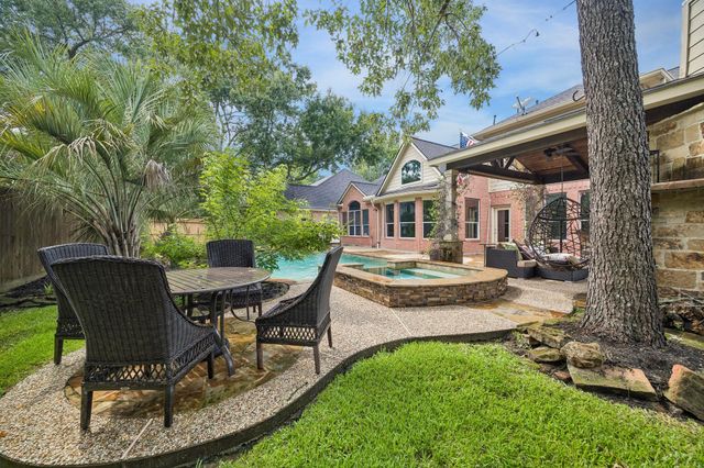 2119 Misty River Trail, Kingwood, TX 77345