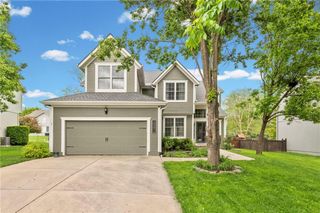 15371 S NAVAHO Drive, Olathe, KS 66062