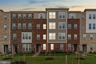 138 MATISSE PL #1003G, Bowie, MD 20716