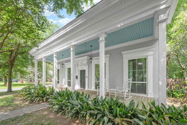 2105 Glendale Ave, Baton Rouge, LA 70808