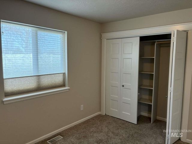 16439 N Driver St, Nampa, ID 83687