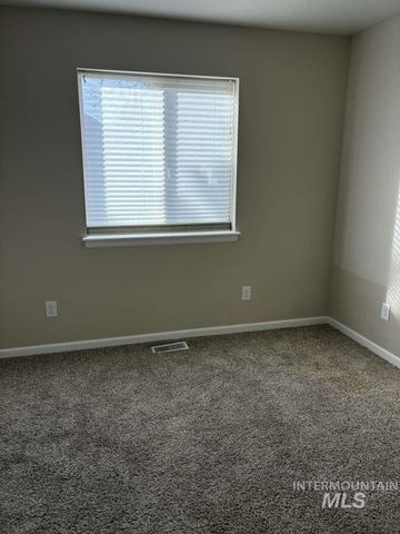 16439 N Driver St, Nampa, ID 83687