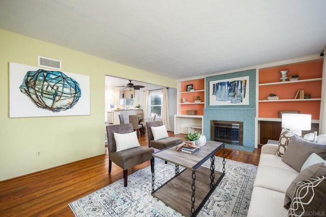 4594 Normandie Pl, La Mesa, CA 91942