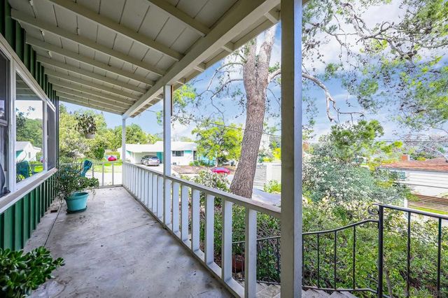 4594 Normandie Pl, La Mesa, CA 91942