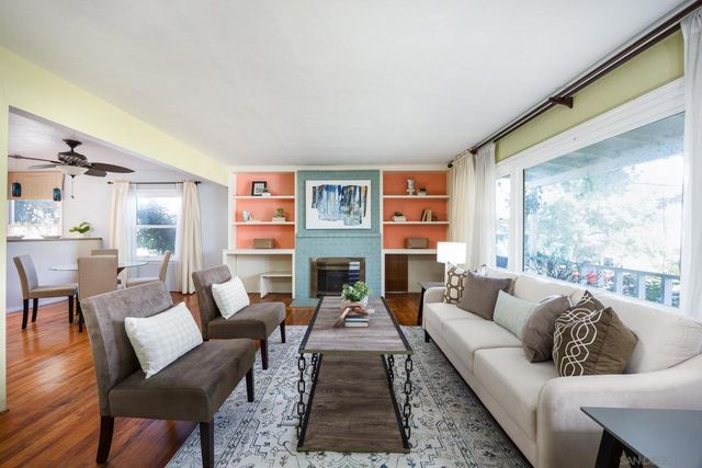 4594 Normandie Pl, La Mesa, CA 91942