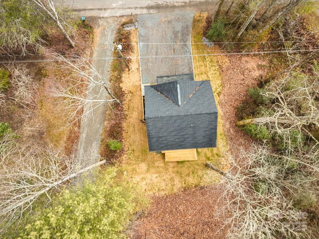 87 Whispering Pines Drive, Pisgah Forest, NC 28768