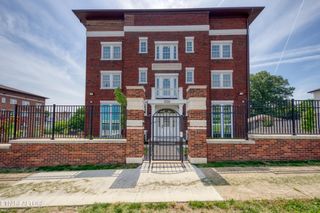2724 E Magnolia Ave Apt 402, Knoxville, TN 37914