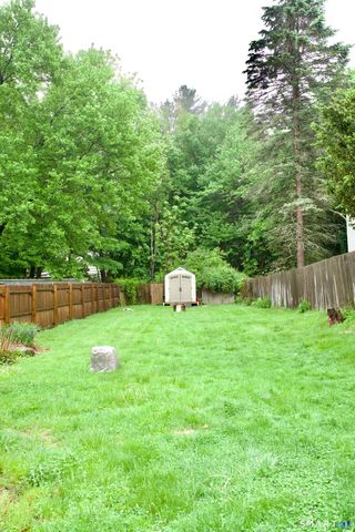 259 Peck Hill Road, Woodbridge, CT 06525