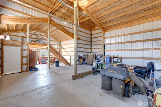 268 S Welcome Slough Road, Cathlamet, WA 98612