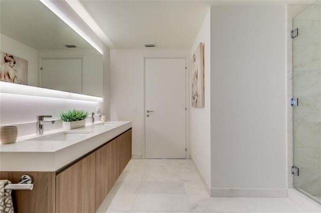 401 N Birch Road 1012, Fort Lauderdale, FL 33304