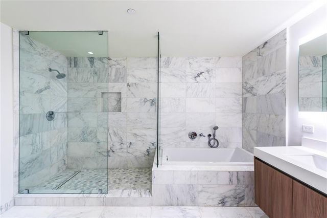 401 N Birch Road 1012, Fort Lauderdale, FL 33304